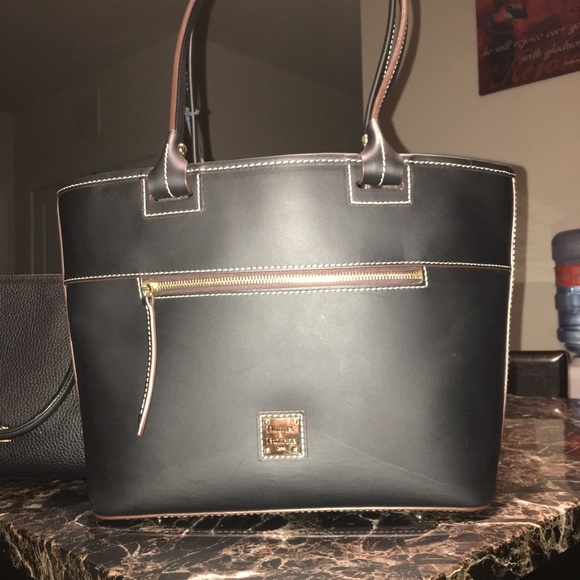 Brand New Dooney Bourke ,Coach bags - Picture 3 of 10